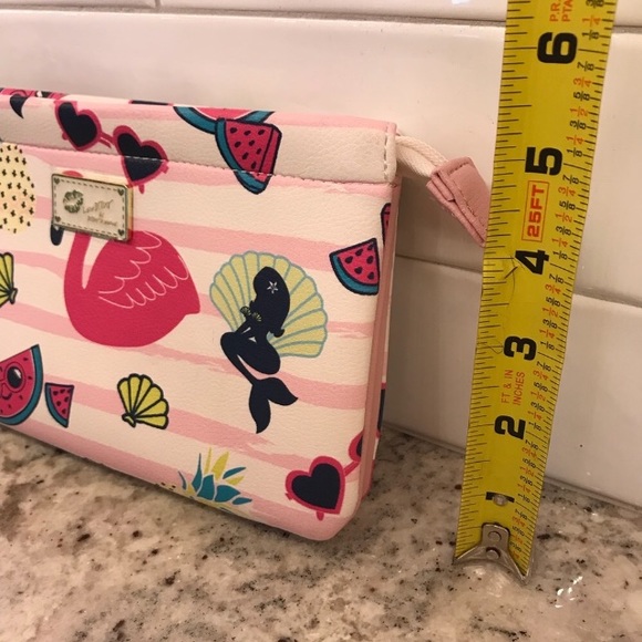 BETSEY JOHNSON Summer Fun Wristlet - Picture 5 of 6